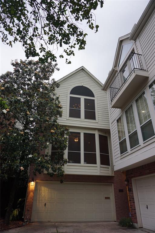 Building Photo - 1942 Fairview St