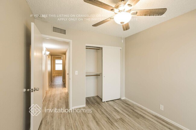 Building Photo - 16424 N 51st Dr