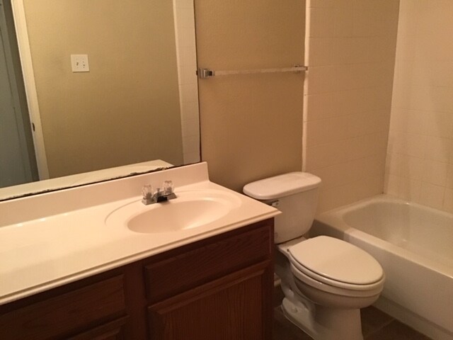 Building Photo - 18018 Melissa Springs Dr