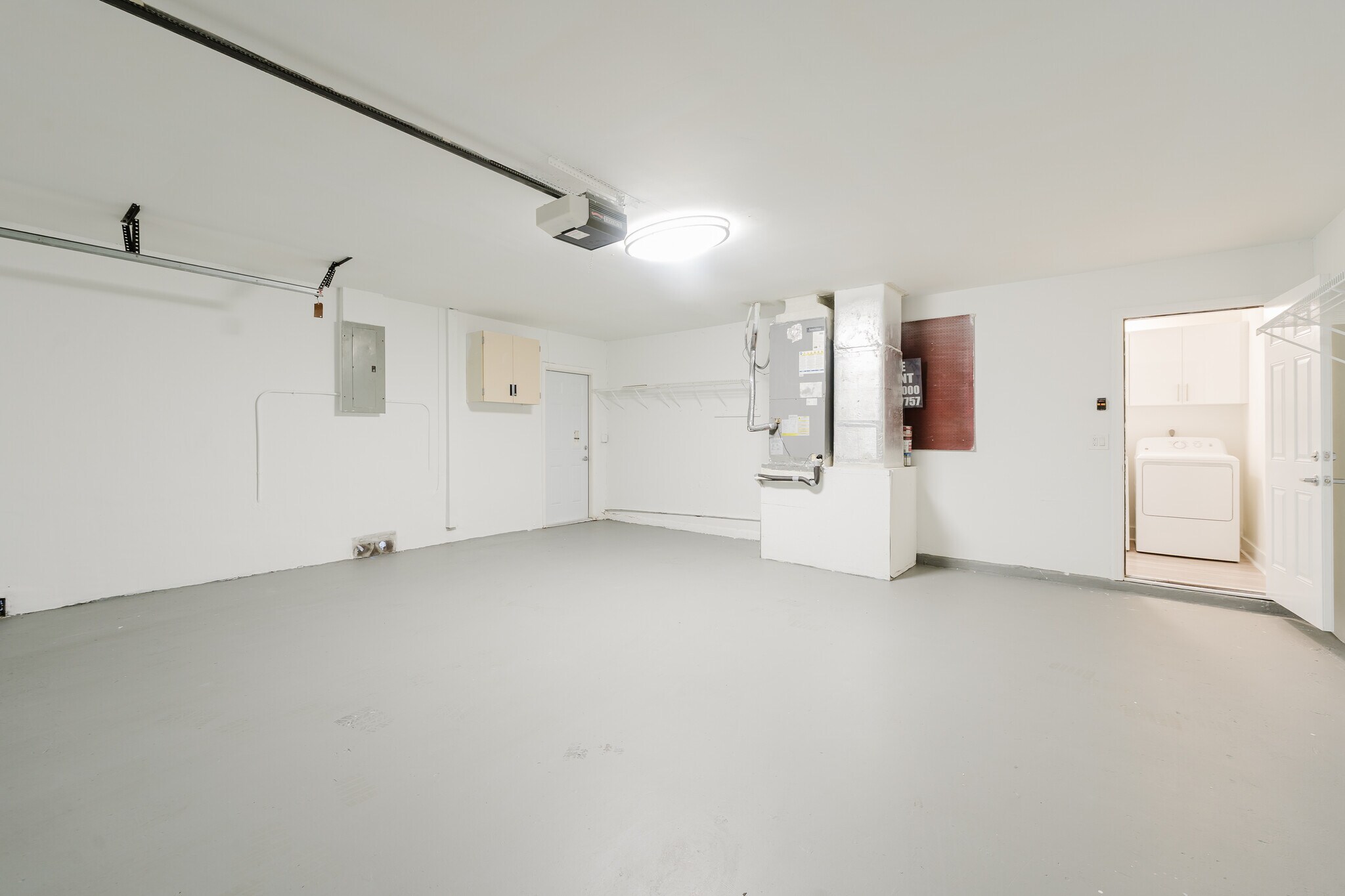 Building Photo - 3048 NW 27th Ter