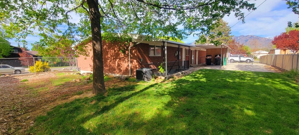 Building Photo - 512 E 5900 S