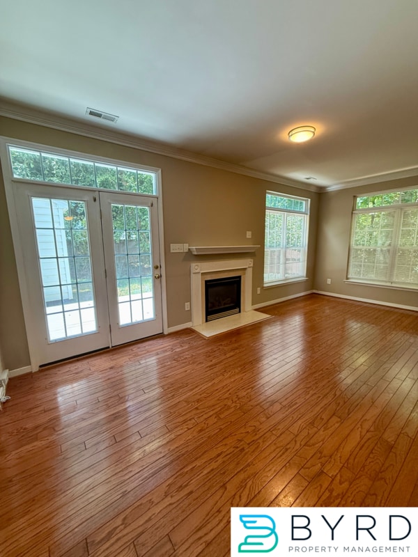Building Photo - 1529 Olde Sage Ct