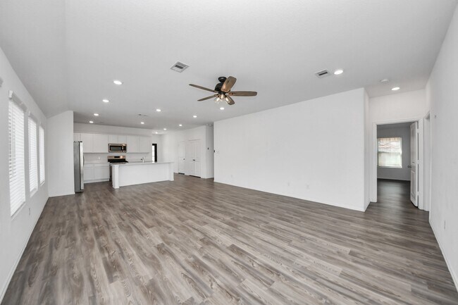 Building Photo - 7319 Bridal Ranch Dr