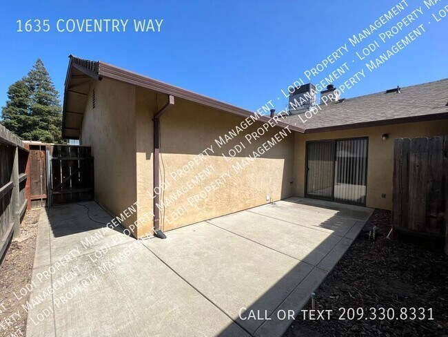 Building Photo - 1635 Coventry Way