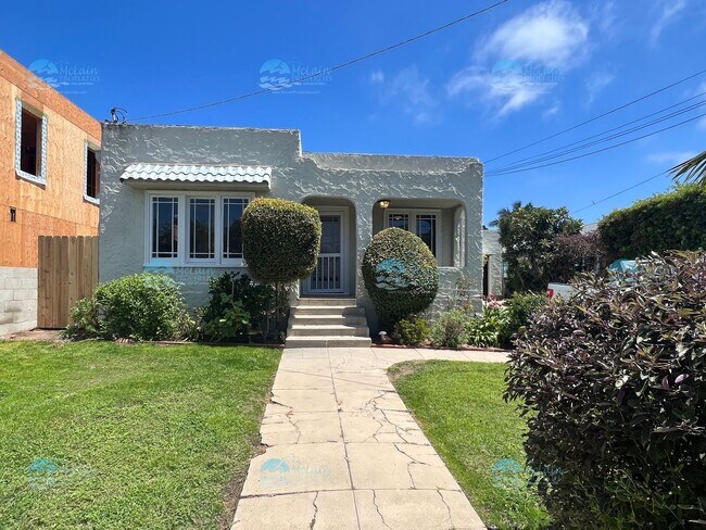 Primary Photo - 304 N Rios Ave
