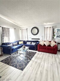 Building Photo - 5032 Spencer St