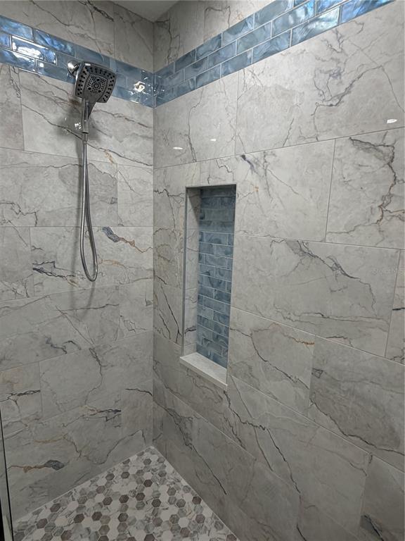 Building Photo - 6025 Sun Blvd