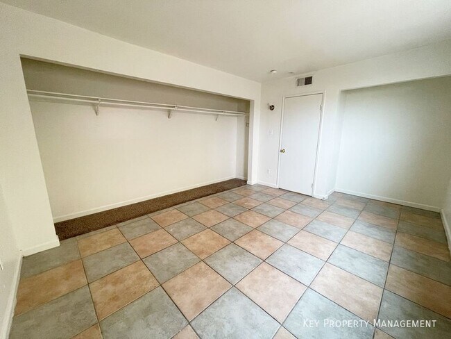 Building Photo - 1309 N 23rd St