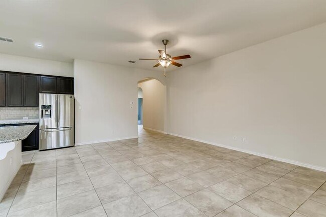 Building Photo - 13827 Quiet Fox Ln
