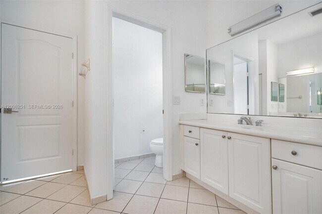 Building Photo - 1581 SW 155th Ct