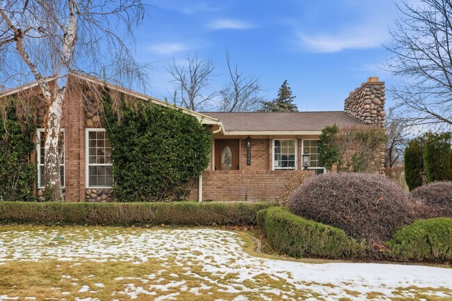 Building Photo - 3588 Bengal Blvd