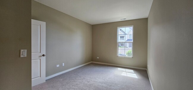 Building Photo - Chestnut - 2Br/2Ba Rental Home - First Floor