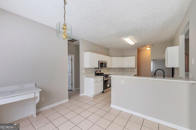 Building Photo - 38 Rockport Dr