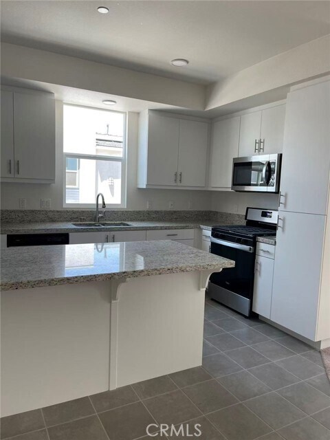 Building Photo - 10557 Huxley Dr