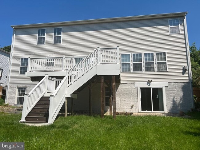 Building Photo - 22 Ripley Rd