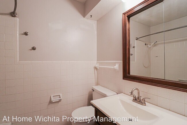 Building Photo - 3 br, 3 bath House - 2215 South Lori Lane