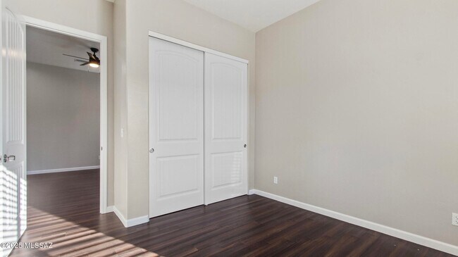 Building Photo - 1251 Avenida Gandara