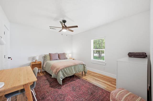 Building Photo - 303 Brodie St