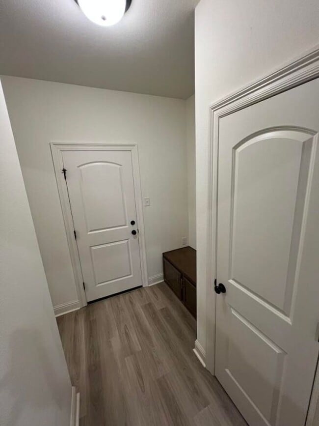 Building Photo - Trendy, 3 bedroom, 2 bath home in coveted Kenilworth Crossing Community near LSU
