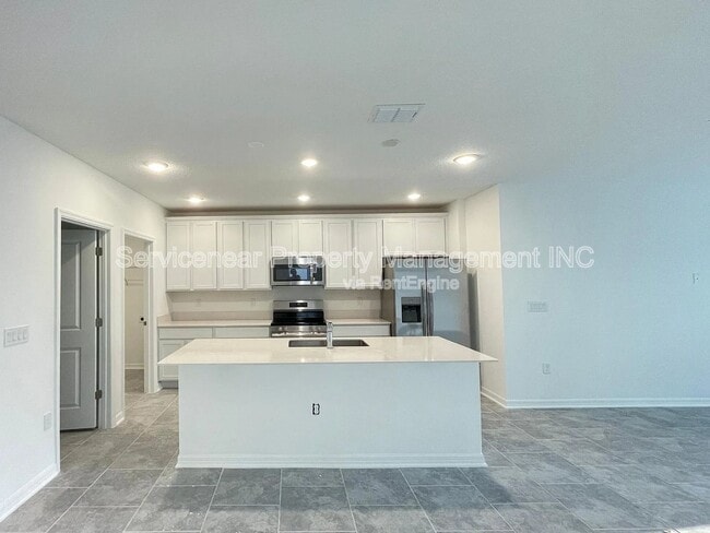 Building Photo - 3931 Willow Brk Dr