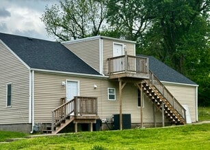 Building Photo - 1214 Commercial St