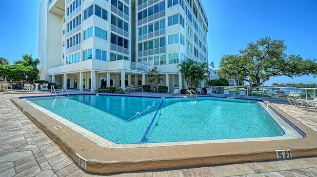 Building Photo - 1355 S Portofino Dr