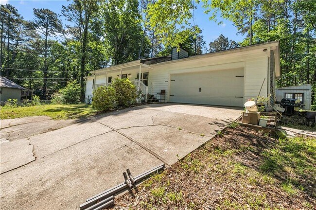 Building Photo - 5712 Port Dr