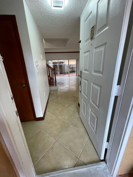 Building Photo - 14255 SW 57th Ln