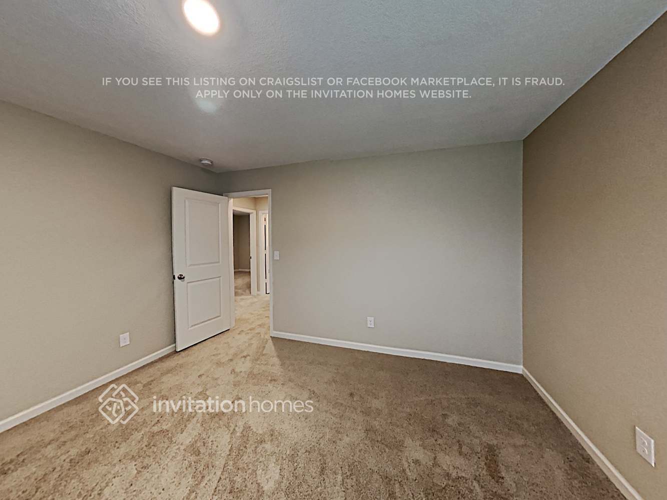 Building Photo - 439 Vermeer Ct