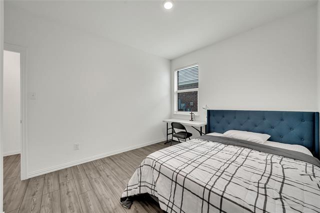 Building Photo - 5630 Elwood Dr