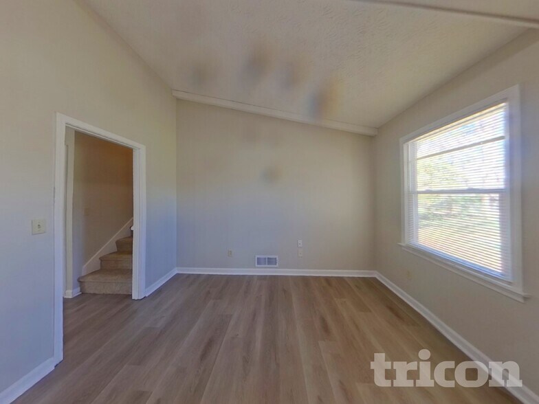 Building Photo - 1763 Lamancha Dr NW