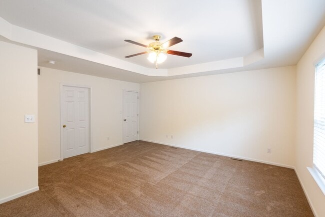 Building Photo - 1620-1622-1622 Juniper Dr