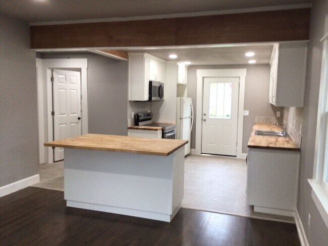 Building Photo - 3BD/2BA Home in Washougal