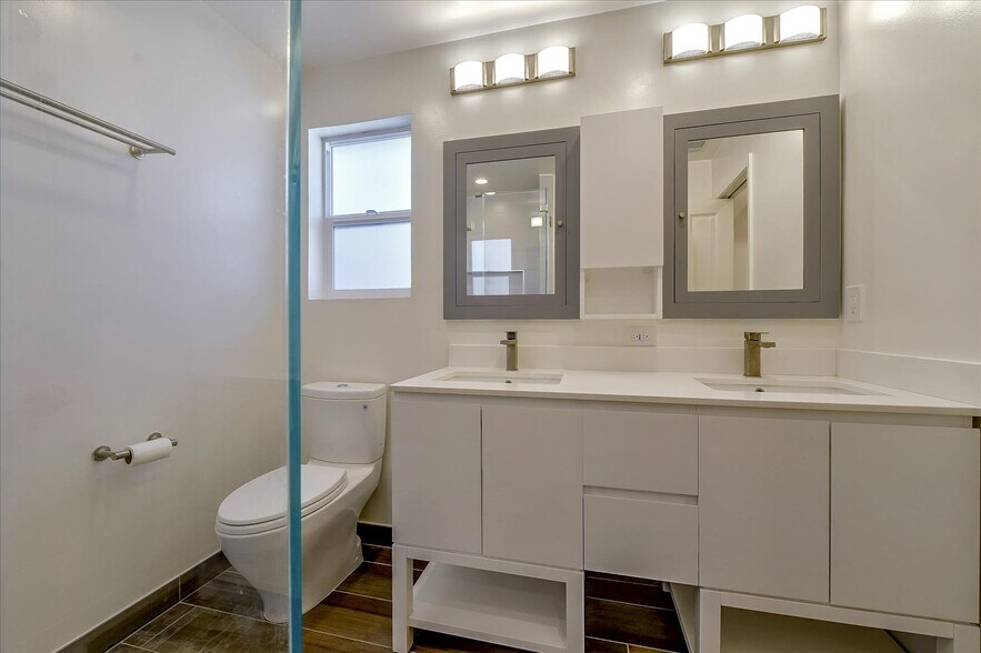 Building Photo - 2651 Poplarwood Way