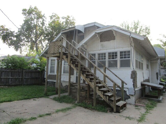 Building Photo - 607 N Juliette Ave