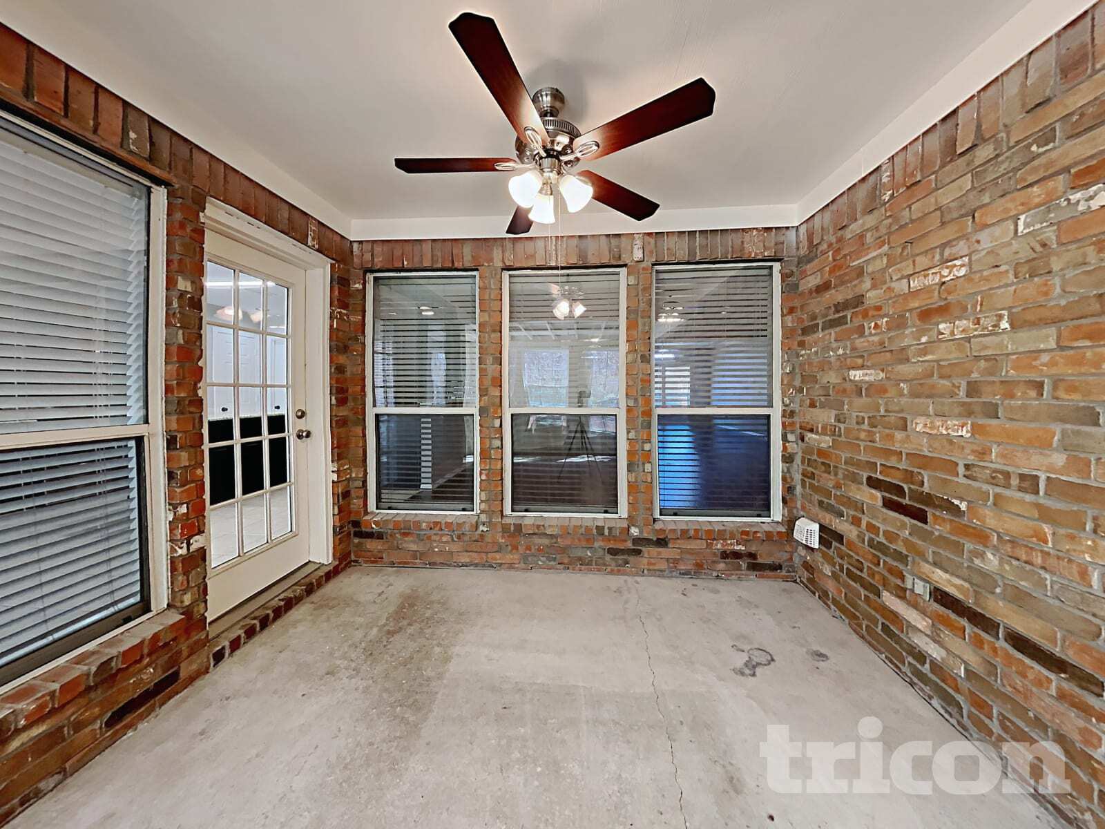 Building Photo - 5004 Saddlehorn Dr