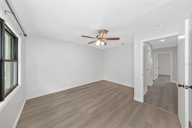 Building Photo - 4030 Fieldgreen Pl