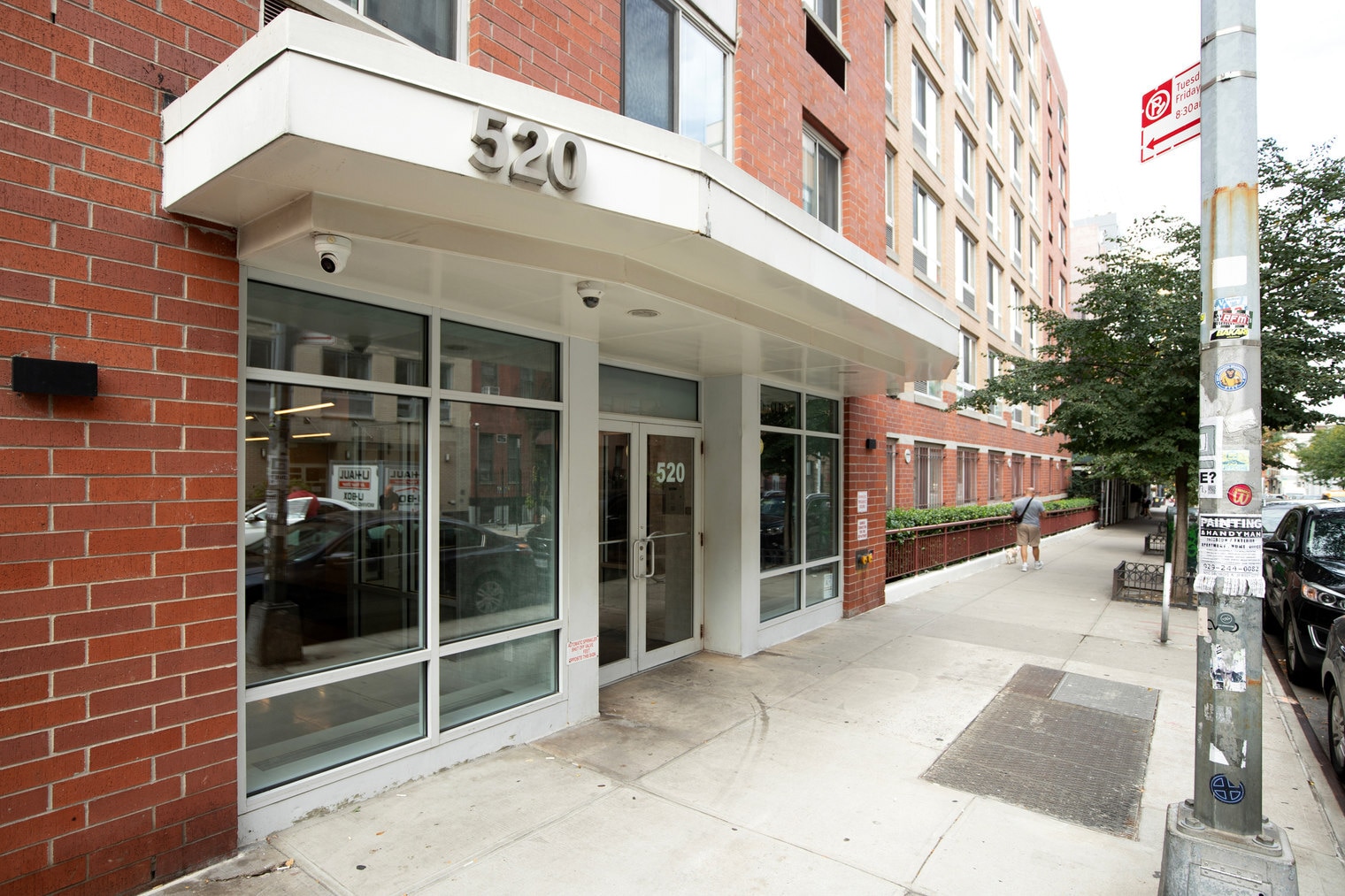 Building Photo - 520 W 48th St