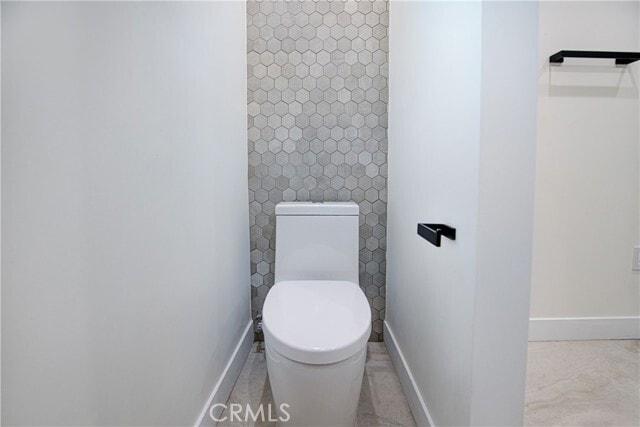 Building Photo - 7760 Independence Ave