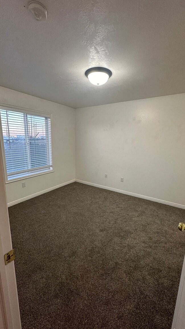 Building Photo - 167 Stockham Boulevard