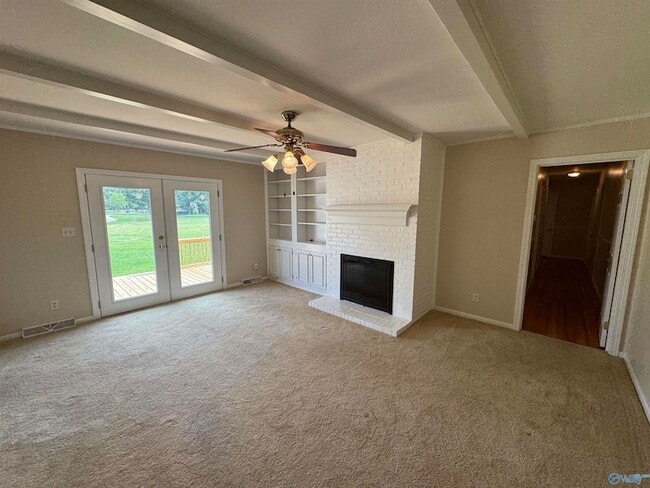 Building Photo - 816 Mira Vista Dr SE