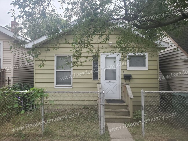 Primary Photo - Private 1 bedroom house with Office space!!