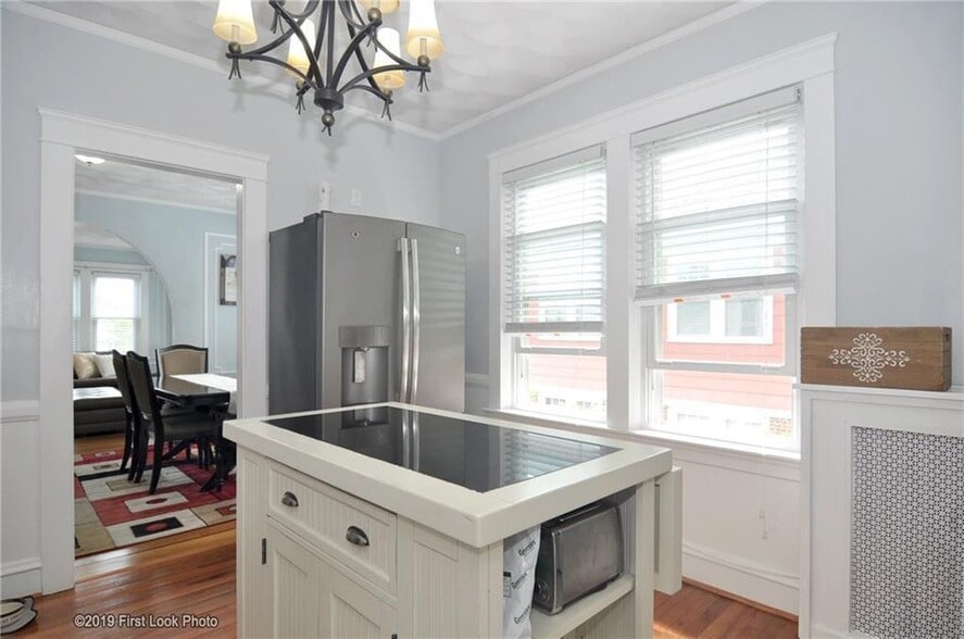 Building Photo - 129 Lancaster St