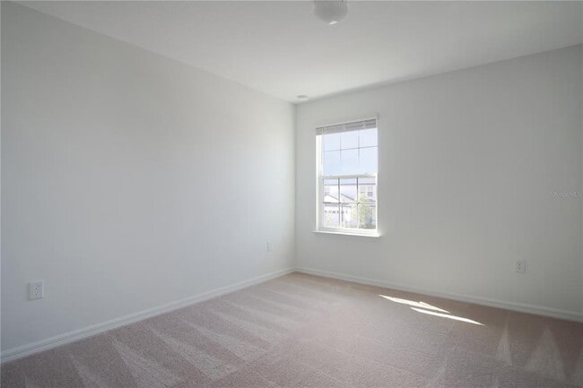 Building Photo - 437 Waterford Dr