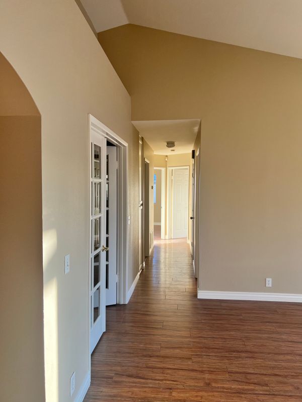Building Photo - 2170 N Spruce Ave