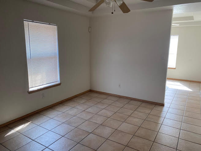 Building Photo - 3802 Clavel St
