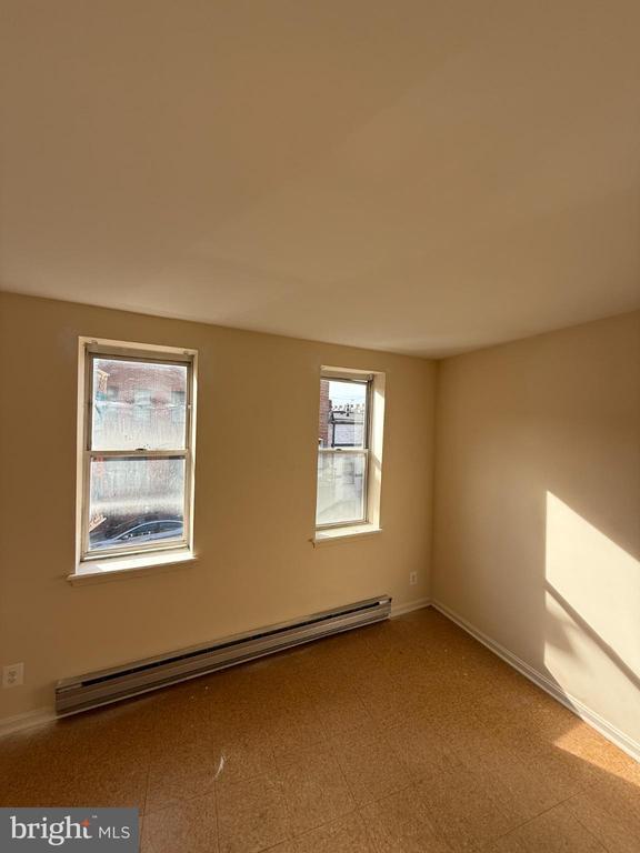 Building Photo - 48 W West St