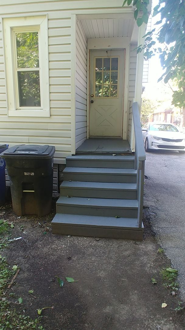 Building Photo - 4 bedroom Single Home