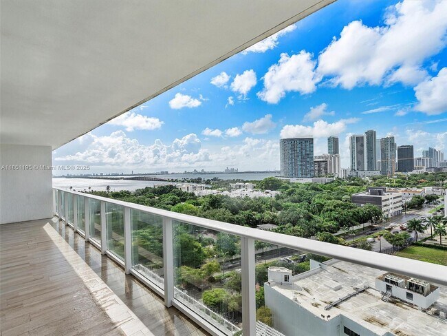 Building Photo - 4250 Biscayne Blvd