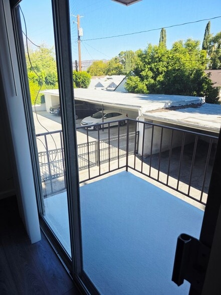 Building Photo - 124 N Brighton St